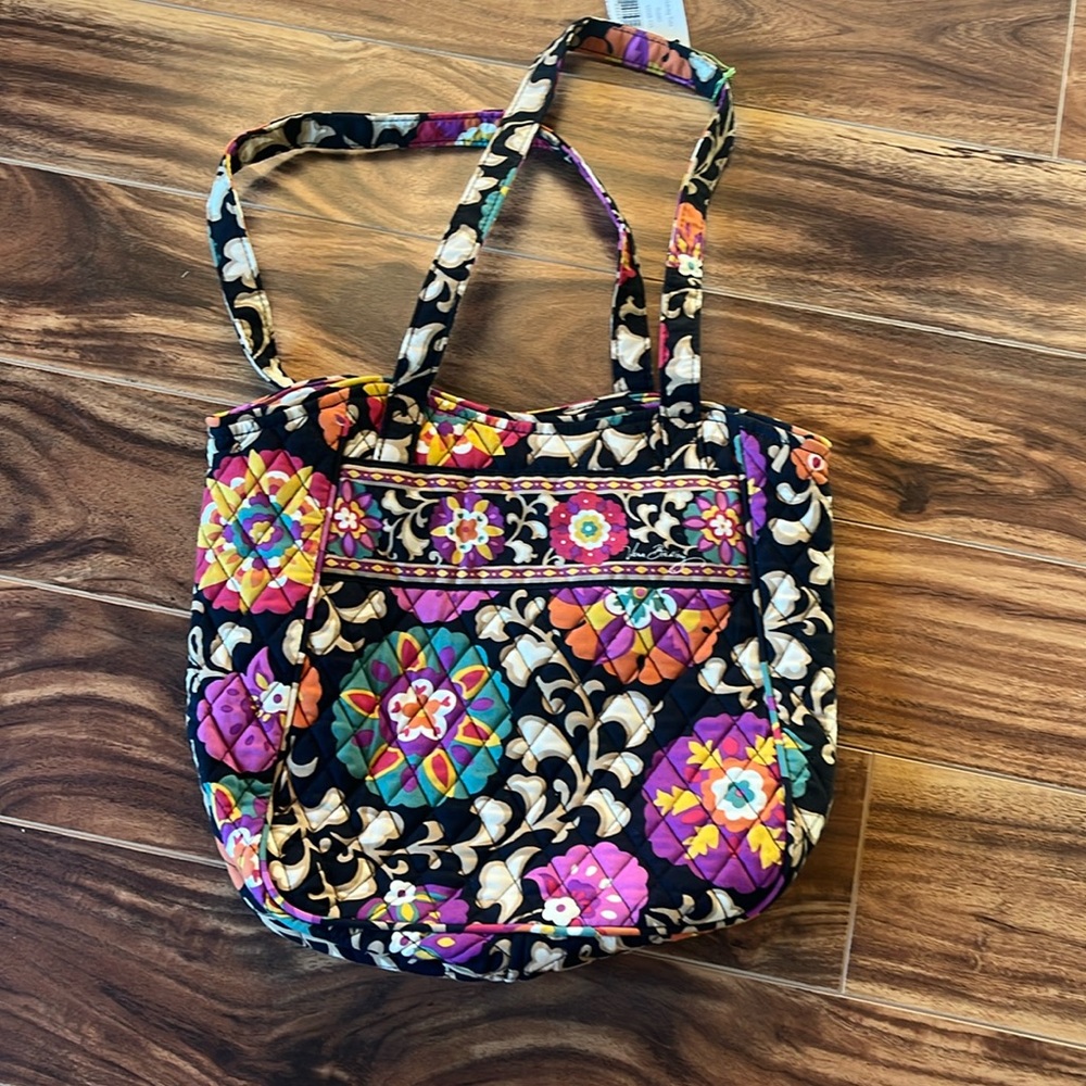 Vera Bradley Holiday Tote Suzani Brand New